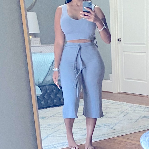 Lina 2Pc Pants Set. Size US 6. Excellent Stretch & Fit! - Picture 1 of 3